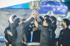 2025LPL春季赛TES战队荣耀重生，即将冲击胜者组决赛